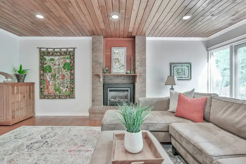 Warm Natural Elements